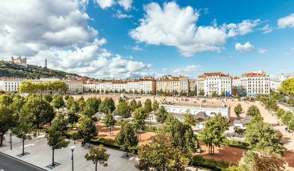 place-bellecour-lyon